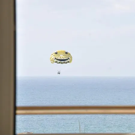 Quinta Da Barracuda Prime Sea View 公寓