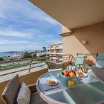 Quinta Da Barracuda Prime Sea View 아파트